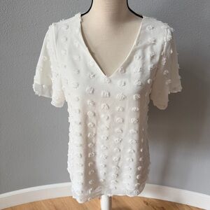 Chic White Textured Women's Blouse